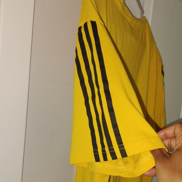Yellow Adidas Men's Shirt - Picture 9 of 9